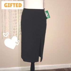 Sexy side slit skirt. work wear. Office skirt